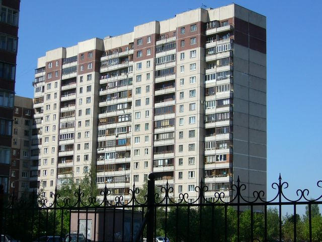 Типовой жилой дом серии 137 планировки квартир, фото.